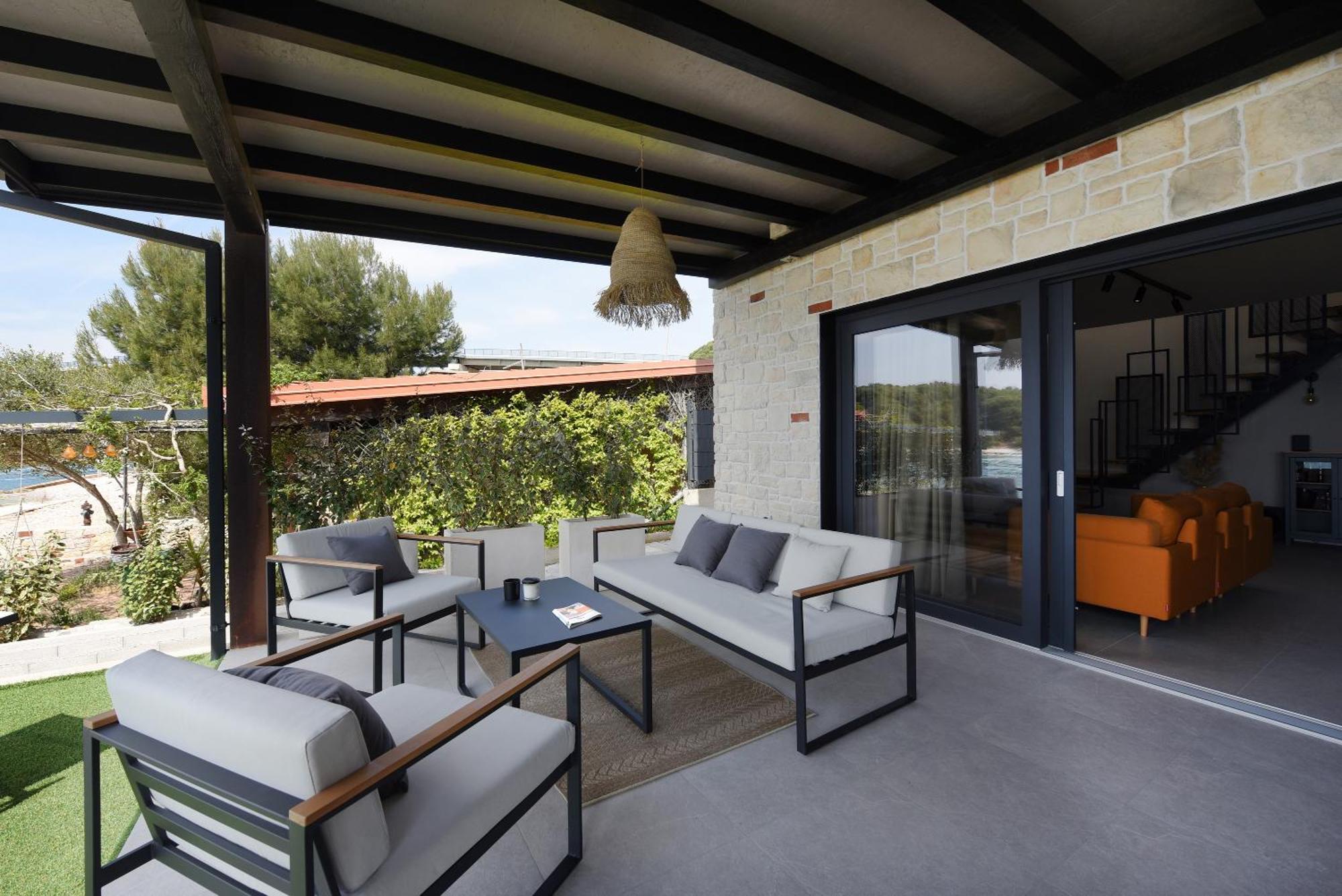 Villa New Luxury Feel Good House By The Sea Ždrelac