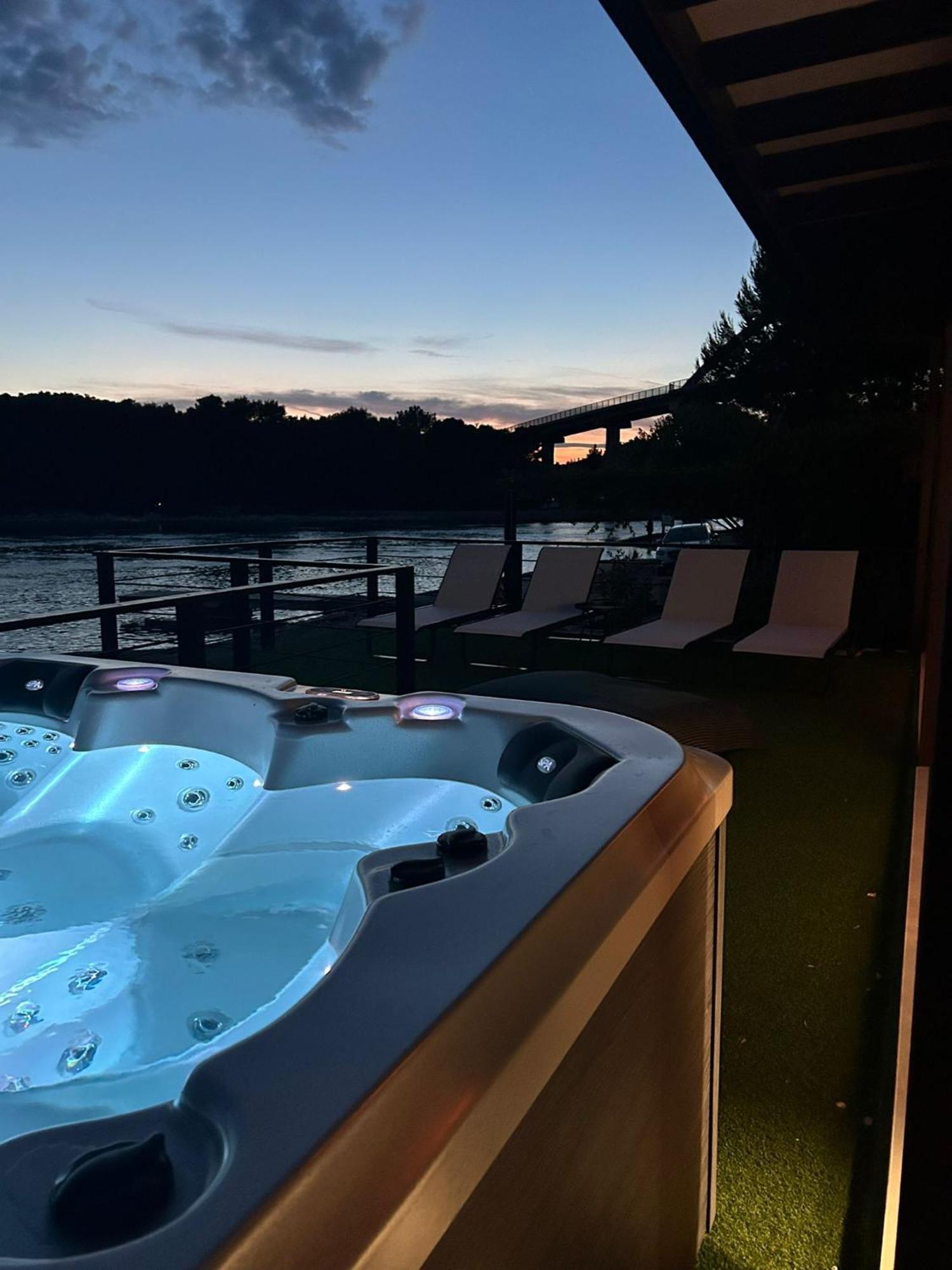New Luxury Feel Good House By The Sea Villa